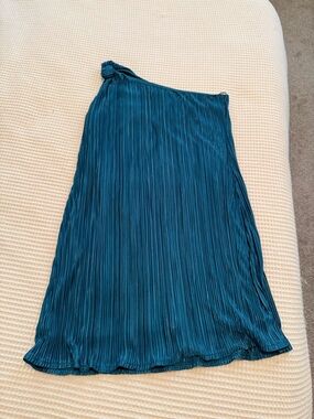 Vici Teal One-Shoulder Pleated Mini Dress